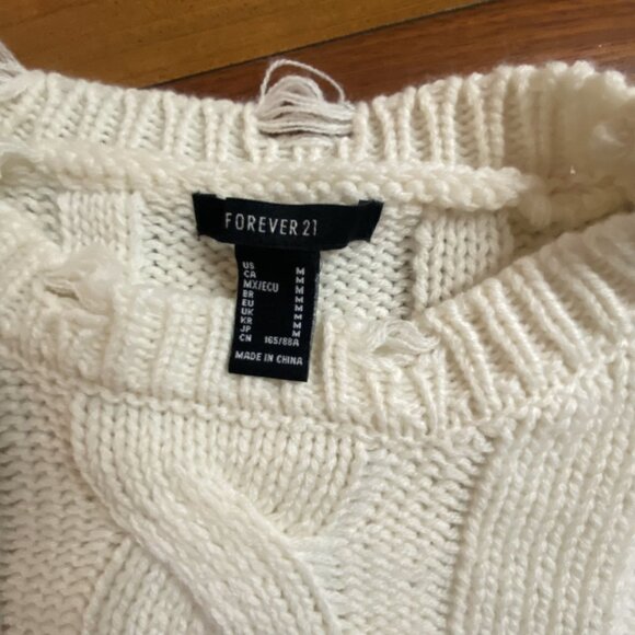 Forever 21 Cropped Oversized Sweater - Picture 7 of 9